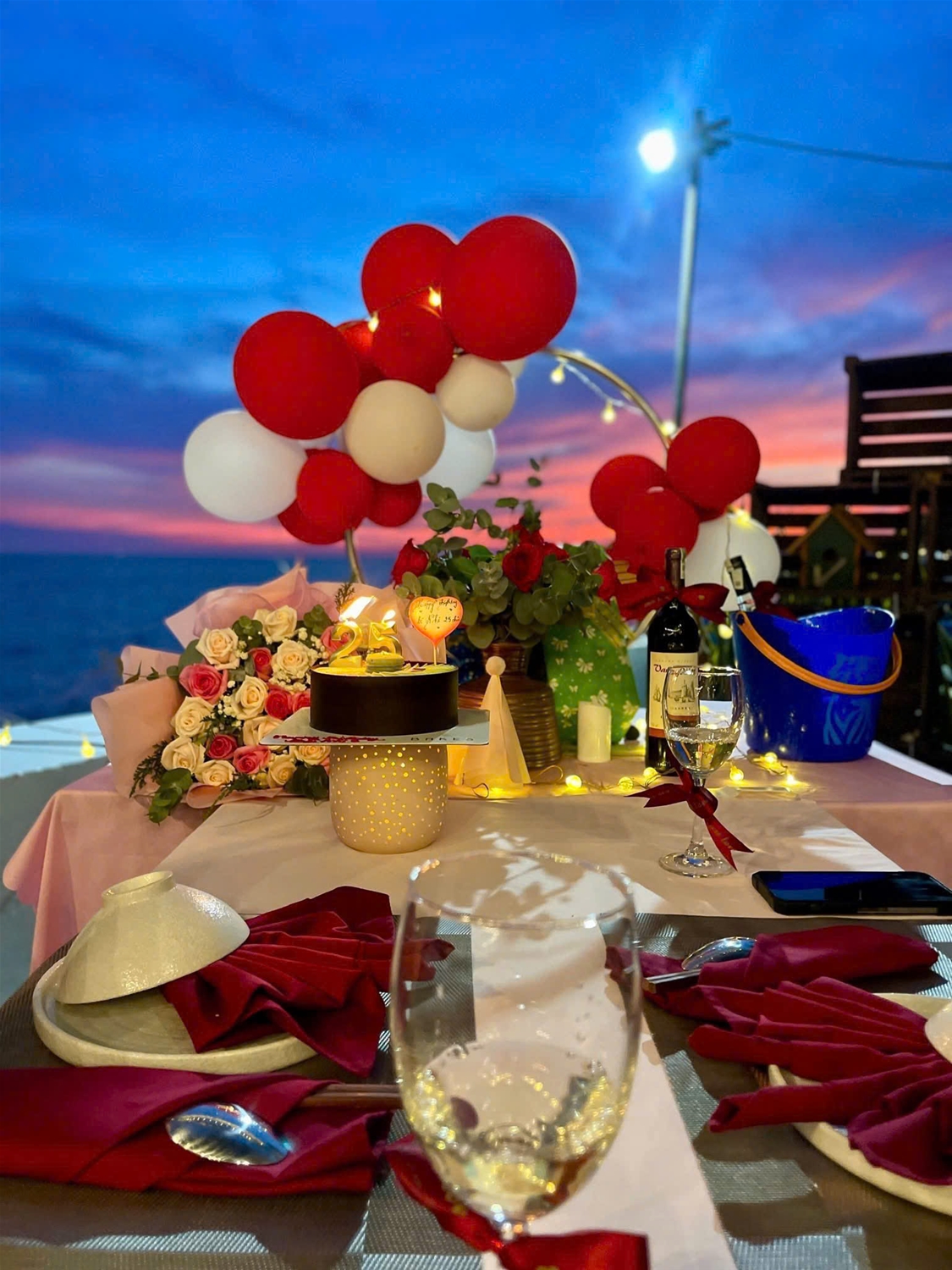 hải sản cơm niêu mũi né