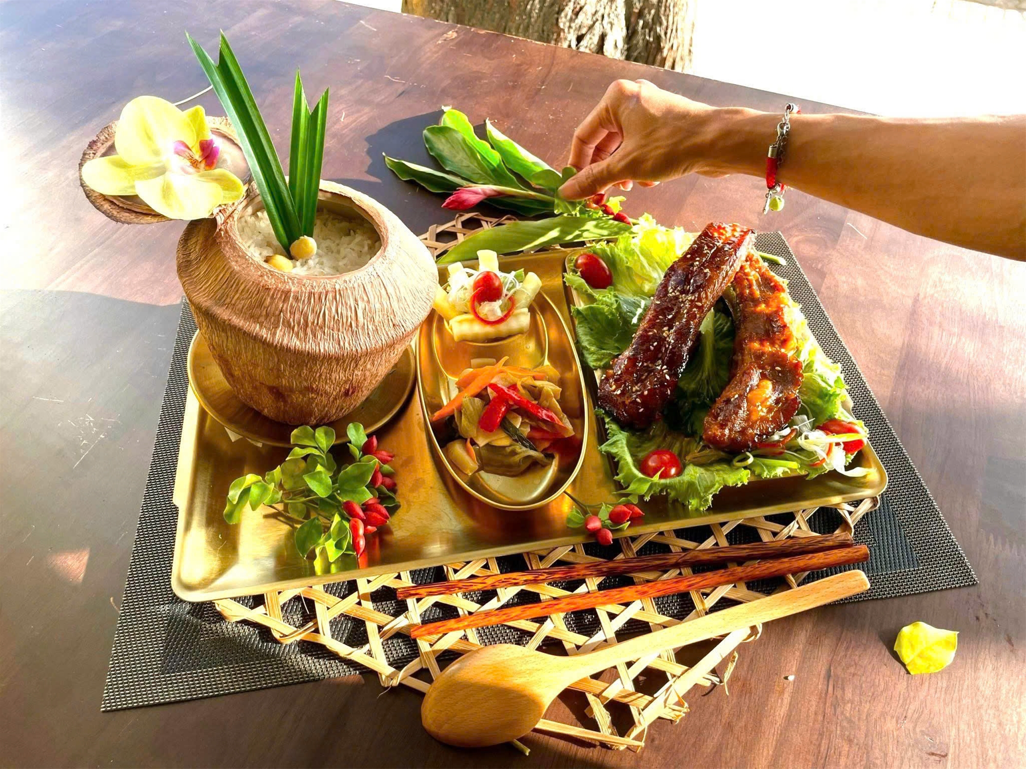 hải sản cơm niêu mũi né