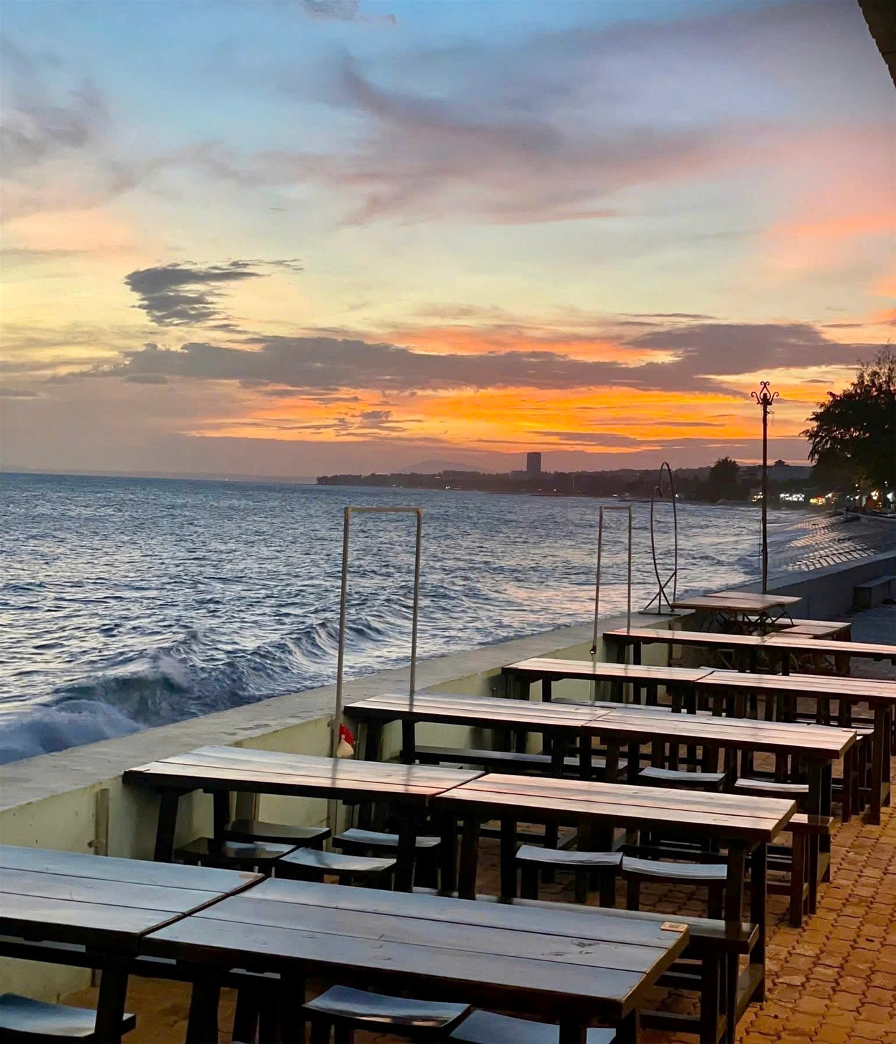 hải sản cơm niêu mũi né