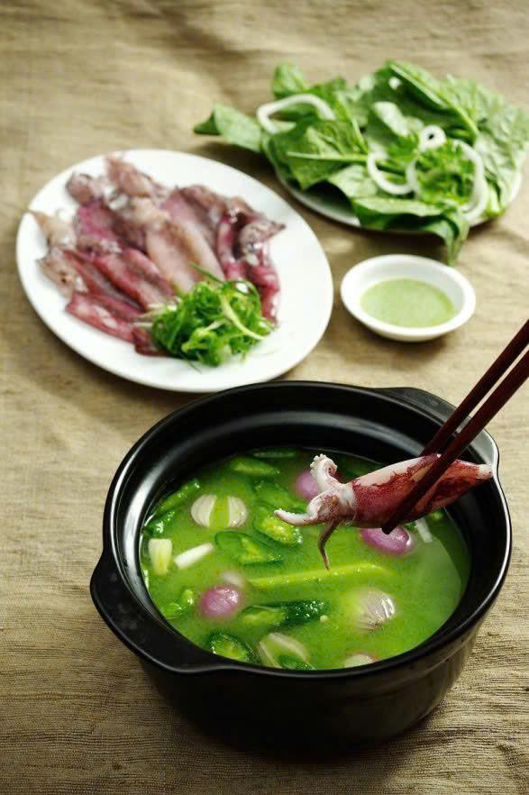 Mực trứng nhúng ớt xanh 